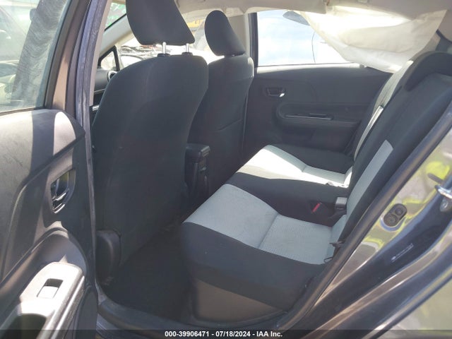 Toyota Prius C Two 2015 JTDKDTB34F1101969 Image 8
