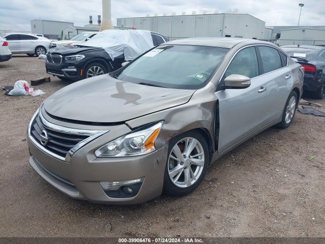 Nissan Altima 2.5 Sv 2014 1N4AL3AP3EN247893 Image 2