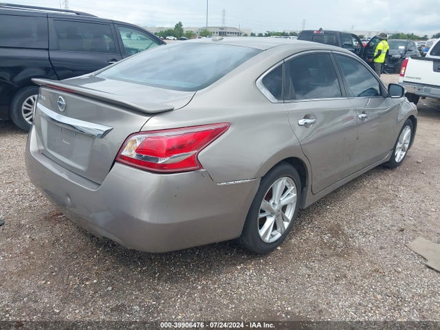 Nissan Altima 2.5 Sv 2014 1N4AL3AP3EN247893 Image 4