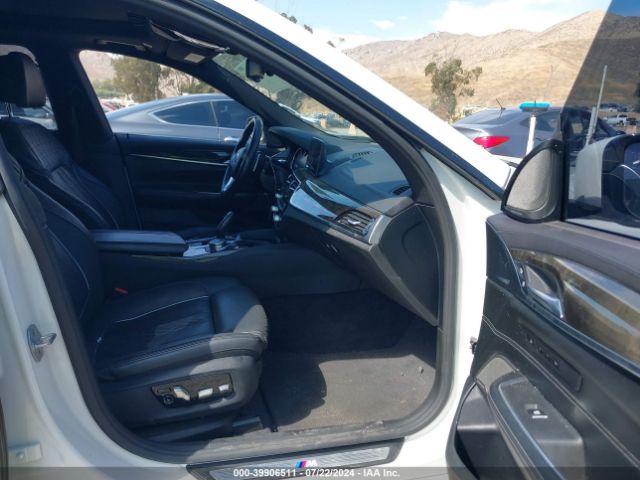 WBAJV6C51JBJ99823 BMW 640i Gran Turismo Xdrive