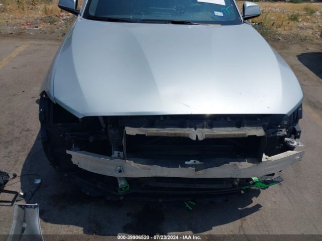 WBA2J3C55KVD49109 BMW 230i Xdrive
