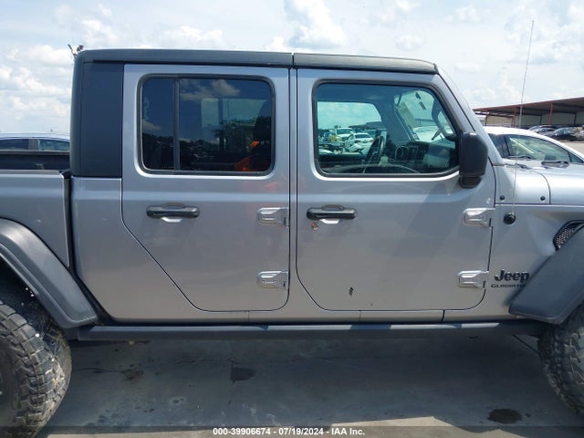 1C6JJTAG3LL122618 Jeep Gladiator Sport S 4x4