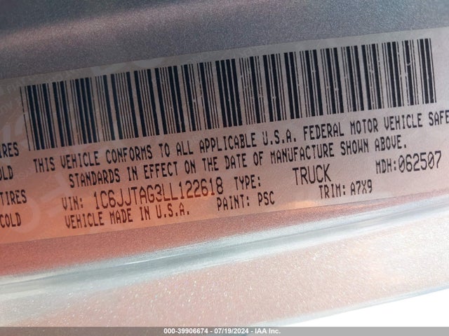 1C6JJTAG3LL122618 Jeep Gladiator Sport S 4x4