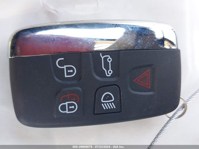 2018 JAGUAR F-PACE SADCN2EVXJA240347 Photo 10