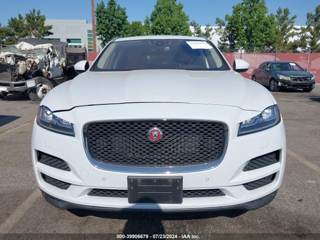 Jaguar F-pace 35t Portfolio 2018 SADCN2EVXJA240347 Image 13