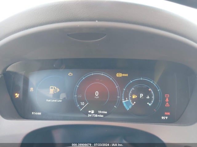 2018 JAGUAR F-PACE SADCN2EVXJA240347 Photo 6