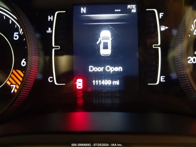 1C4PJLCBXFW722818 Jeep Cherokee Latitude Altitude