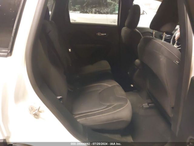 1C4PJLCBXFW722818 Jeep Cherokee Latitude Altitude