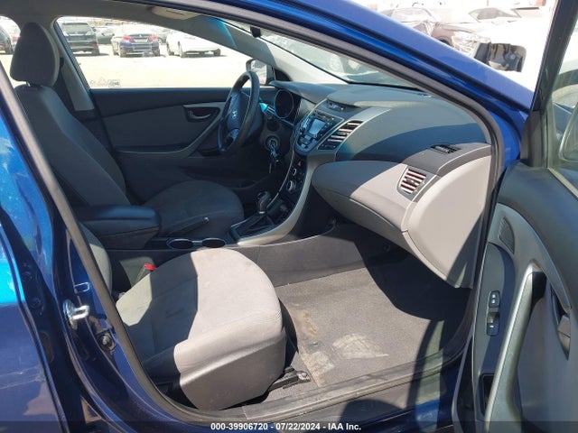 Hyundai ELANTRA SE 2016 5NPDH4AE7GH715589 Image 5