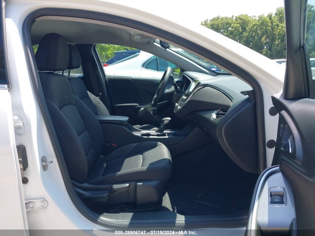 1G1ZD5ST1NF127417 Chevrolet Malibu Fwd Lt