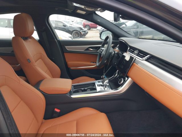 2024 JAGUAR XF SAJB64FXXRCY94802 Photo 4