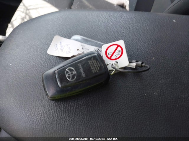 Toyota Rav4 Xle 2022 2T3W1RFV0NW205707 Image 11