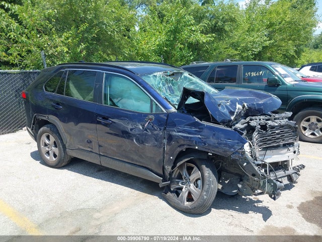 Toyota Rav4 Xle 2022 2T3W1RFV0NW205707 Image 13