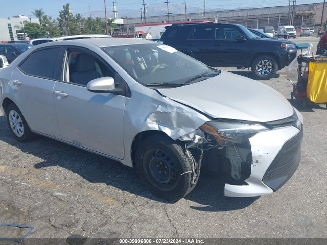 Toyota COROLLA L 2017 5YFBURHE7HP714419 main image