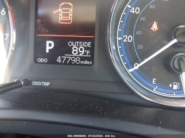 Toyota COROLLA L 2017 5YFBURHE7HP714419 Image 15