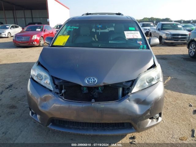 5TDYK3DC2GS742975 Toyota Sienna Xle Premium 8 Passenger