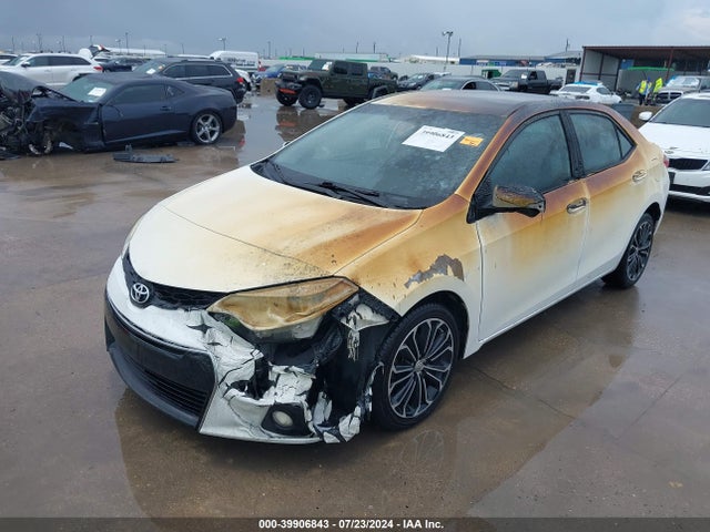 Toyota Corolla S Plus 2015 5YFBURHE5FP321225 Image 2