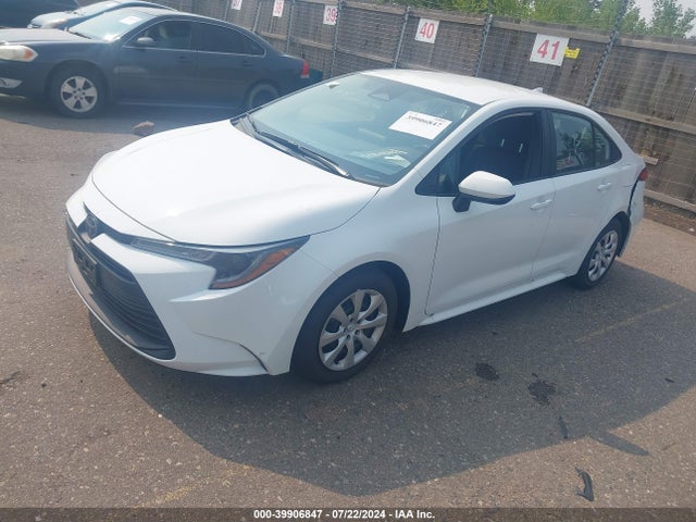 Toyota COROLLA LE 2024 5YFB4MDE2RP159938 Image 2