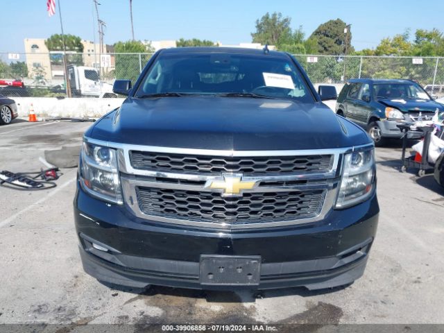 1GNSCHKC1HR215858 Chevrolet Suburban Lt