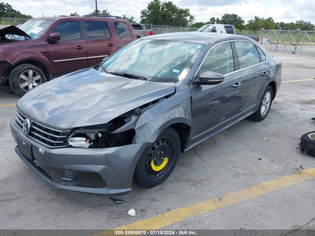 1VWAS7A30GC019153 Volkswagen Passat 1.8t S