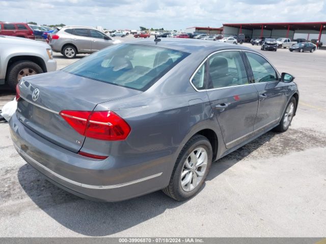 1VWAS7A30GC019153 Volkswagen Passat 1.8t S