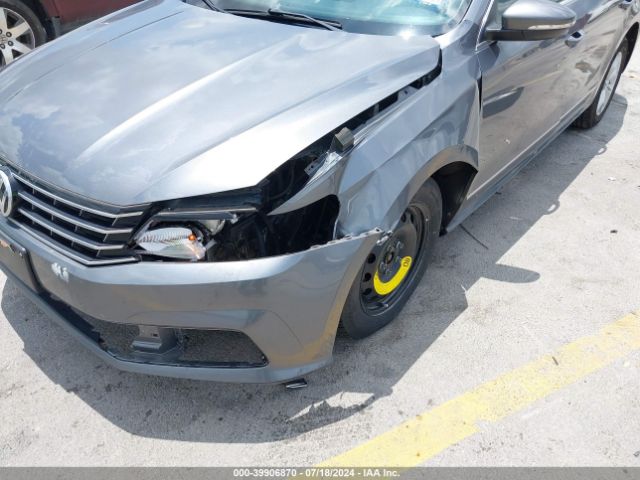 1VWAS7A30GC019153 Volkswagen Passat 1.8t S