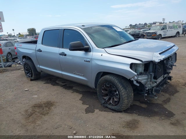 Toyota Tundra Sr5 5.7l V8 2018 5TFDY5F11JX694942 main image