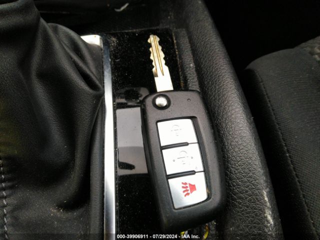 JN1BJ1CR1KW345532 Nissan Rogue Sport S