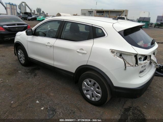 JN1BJ1CR1KW345532 Nissan Rogue Sport S