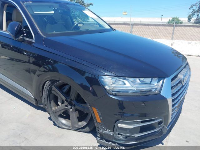 WA1LHAF75JD016439 Audi Q7 2.0t Premium