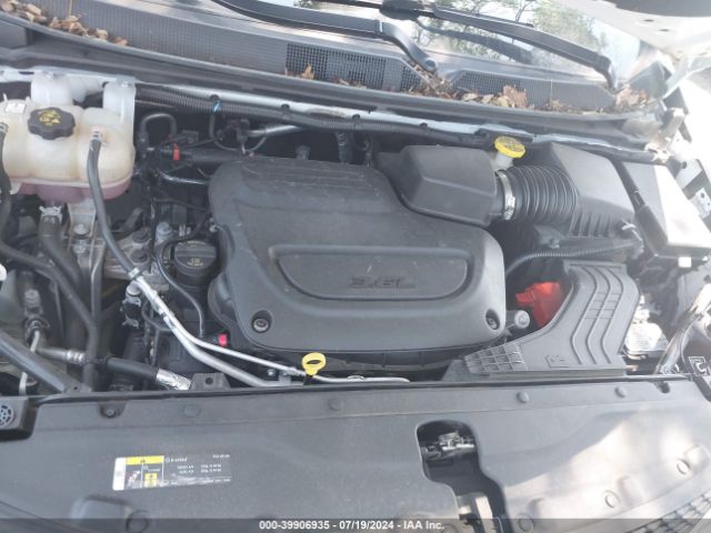 2C4RC1DG3LR261094 Chrysler Voyager Lxi