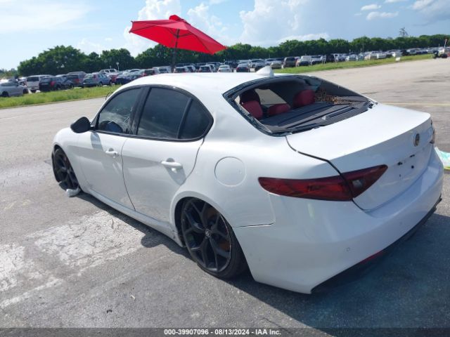 ZARFAMAN2L7623940 Alfa Romeo Giulia Sport Rwd