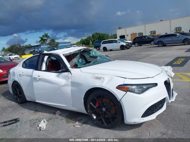 ZARFAMAN2L7623940 Alfa Romeo Giulia Sport Rwd