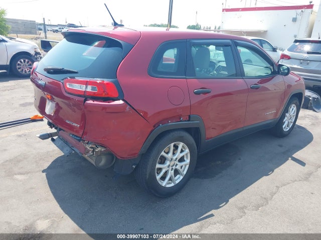 1C4PJMAB5FW556930 Jeep Cherokee Sport