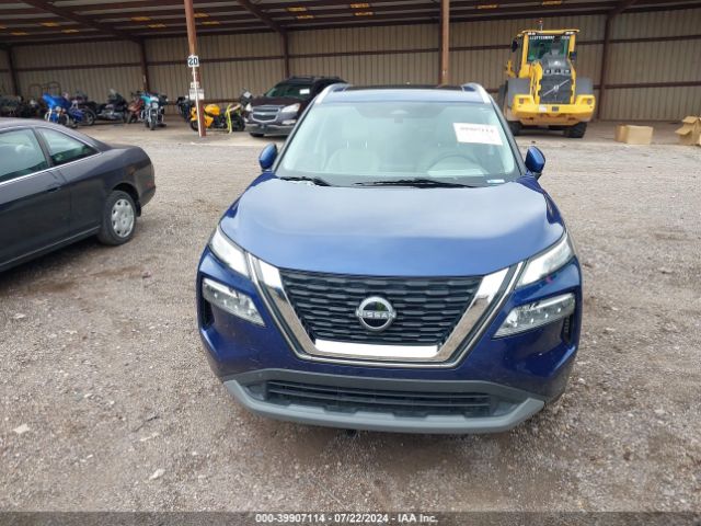 5N1BT3BA6NC724011 Nissan Rogue Sv Fwd
