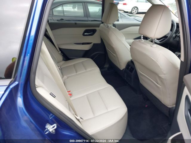 5N1BT3BA6NC724011 Nissan Rogue Sv Fwd