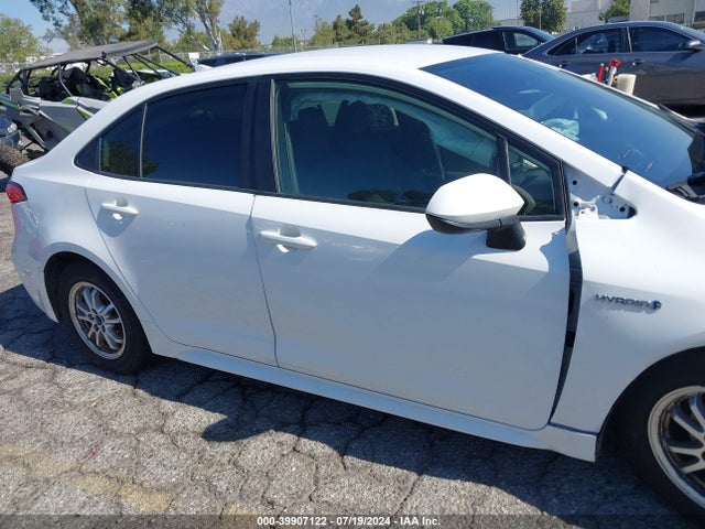Toyota Corolla Hybrid Le 2020 JTDEBRBE1LJ001332 Image 13