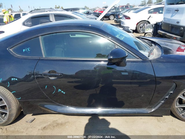 Toyota GR86 2022 JF1ZNBC16N8756830 Image 14