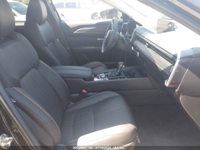 7MMVABEM8RN217967 Mazda Cx-50 2.5 S Premium Plus