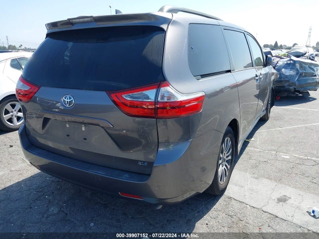 Toyota Sienna Xle 8 Passenger 2018 5TDYZ3DC8JS909018 Image 15