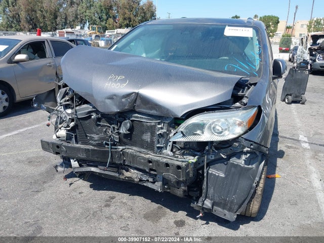 Toyota Sienna Xle 8 Passenger 2018 5TDYZ3DC8JS909018 Image 6