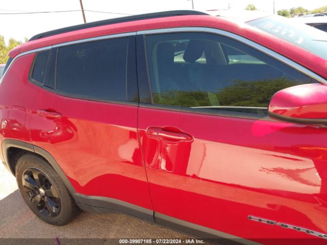 3C4NJDBB6KT597539 Jeep Compass Latitude 4x4