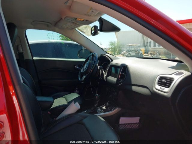 3C4NJDBB6KT597539 Jeep Compass Latitude 4x4