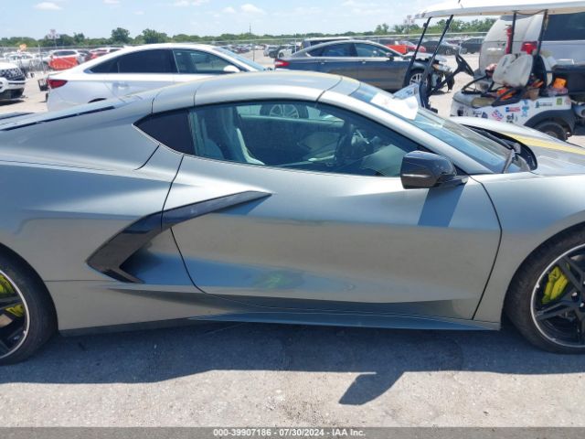 1G1YB2D47N5117423 Chevrolet Corvette Stingray Rwd  2lt