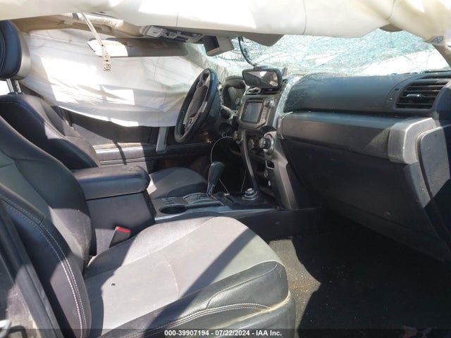 Toyota 4runner Sr5 Premium 2014 JTEBU5JR2E5173757 Image 5