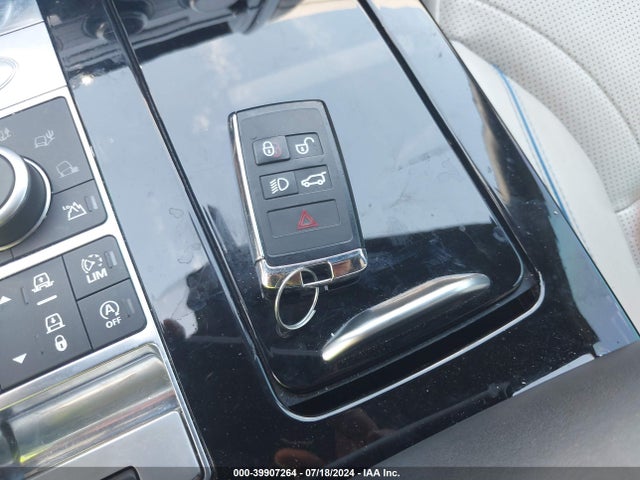 SALRR2RV4JA054591 Land Rover Discovery Hse