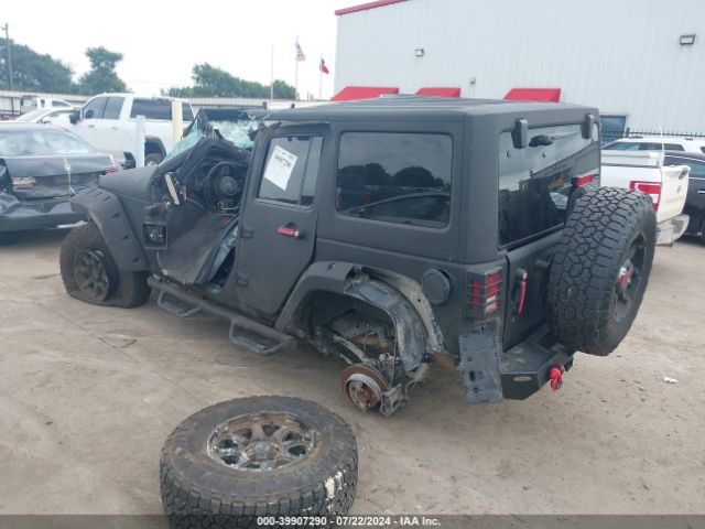 1C4BJWDG4FL588461 Jeep Wrangler Unlimited Sport