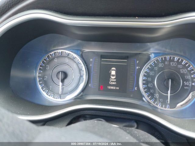 1C3CCCAB2GN140641 Chrysler 200 Limited