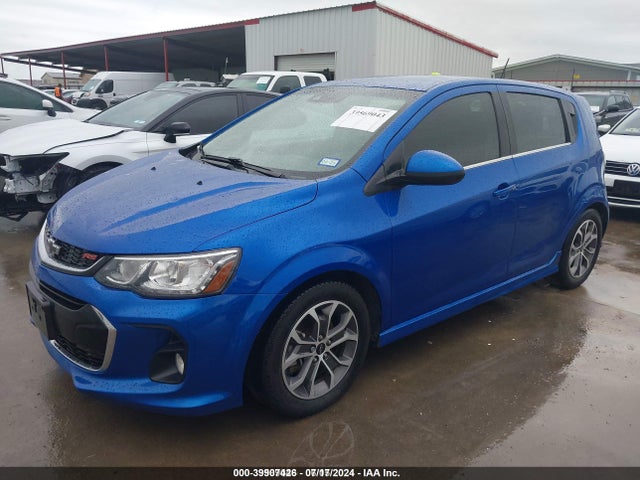 Chevrolet Sonic Lt Auto 2019 1G1JD6SB1K4124017 Image 2