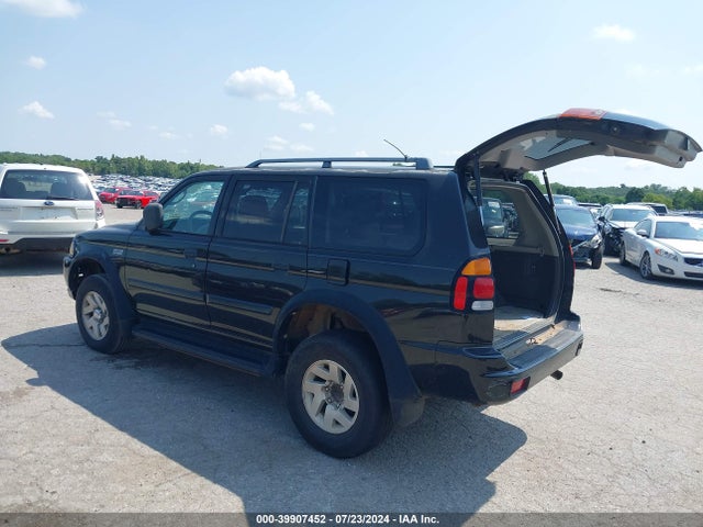 2001 MITSUBISHI MONTERO SPORT JA4LS21H91P014912 Photo 2